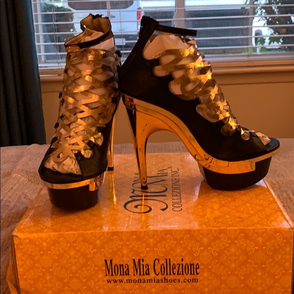 Mona Mia Stilettos, Sz 10, Gorgeous Gold Platfoms